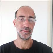 Laureato in scienze politiche, organizzo lezioni private su materie umanistiche e ecoomiche